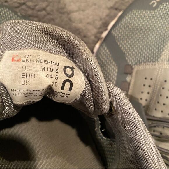 On Cloud Running Cloud 5 Men’s Size 10.5 Olive & Grey - Picture 10 of 12